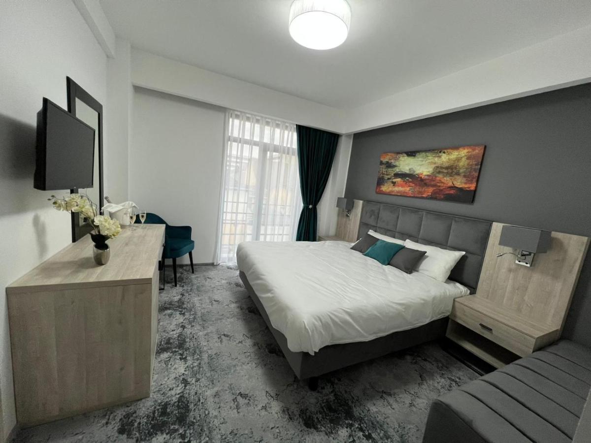 Majestic Boutique Hotel Adult Only Baile Felix Exterior photo