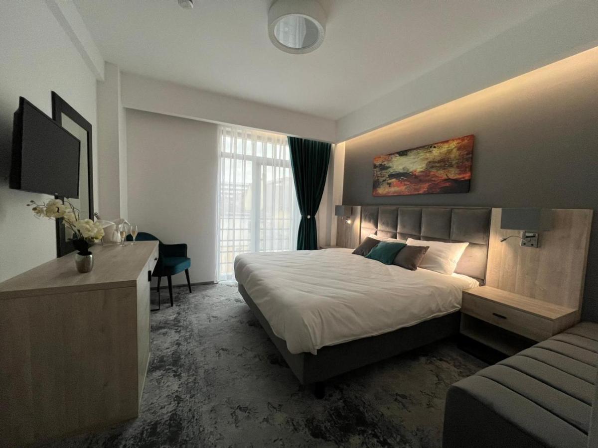 Majestic Boutique Hotel Adult Only Baile Felix Exterior photo