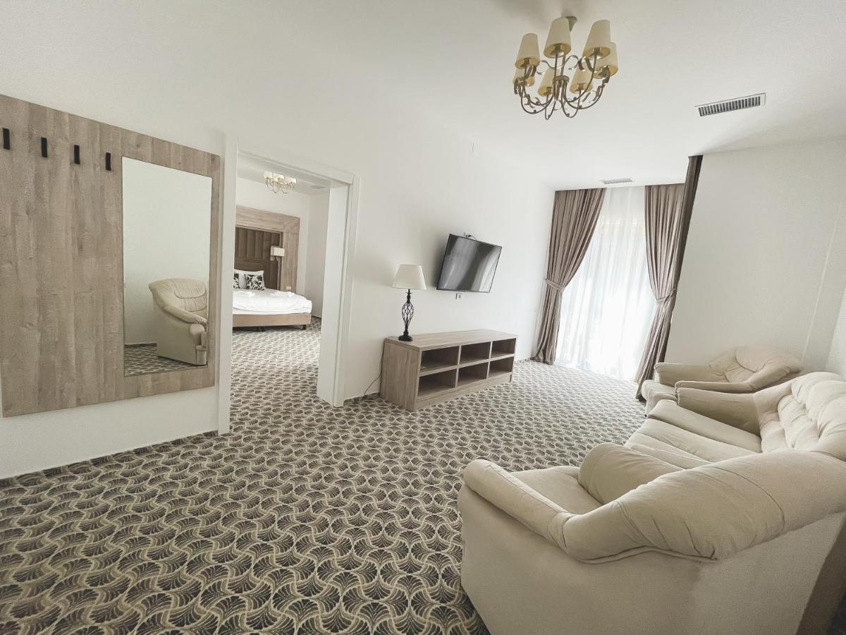 Majestic Boutique Hotel Adult Only Baile Felix Exterior photo